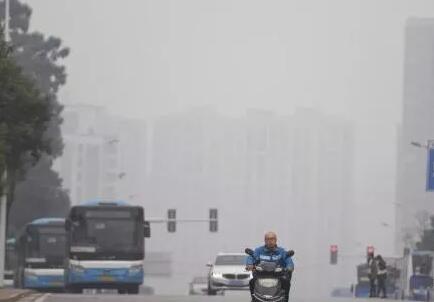 雾霾空气——向日葵视频色版下载